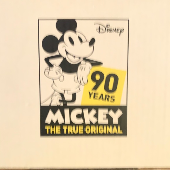 Vans Vault Mickey 90th Sk8-Hi - Picture 7 of 7